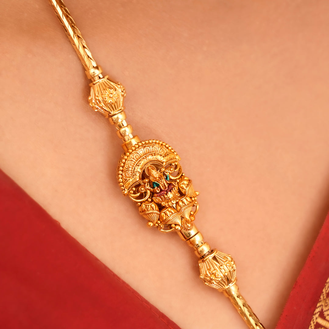Vintage Lakshmi Design Golden Mugappu Chain