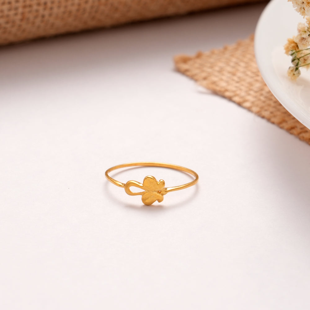 Minimal Butterfly Design Golden Ring