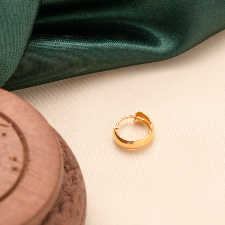 Minimal Thick Gold Hoops Stud