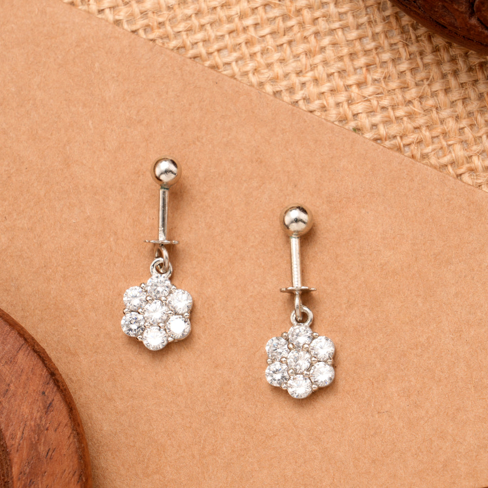 Blossom Pattern White Stone Silver Koppu