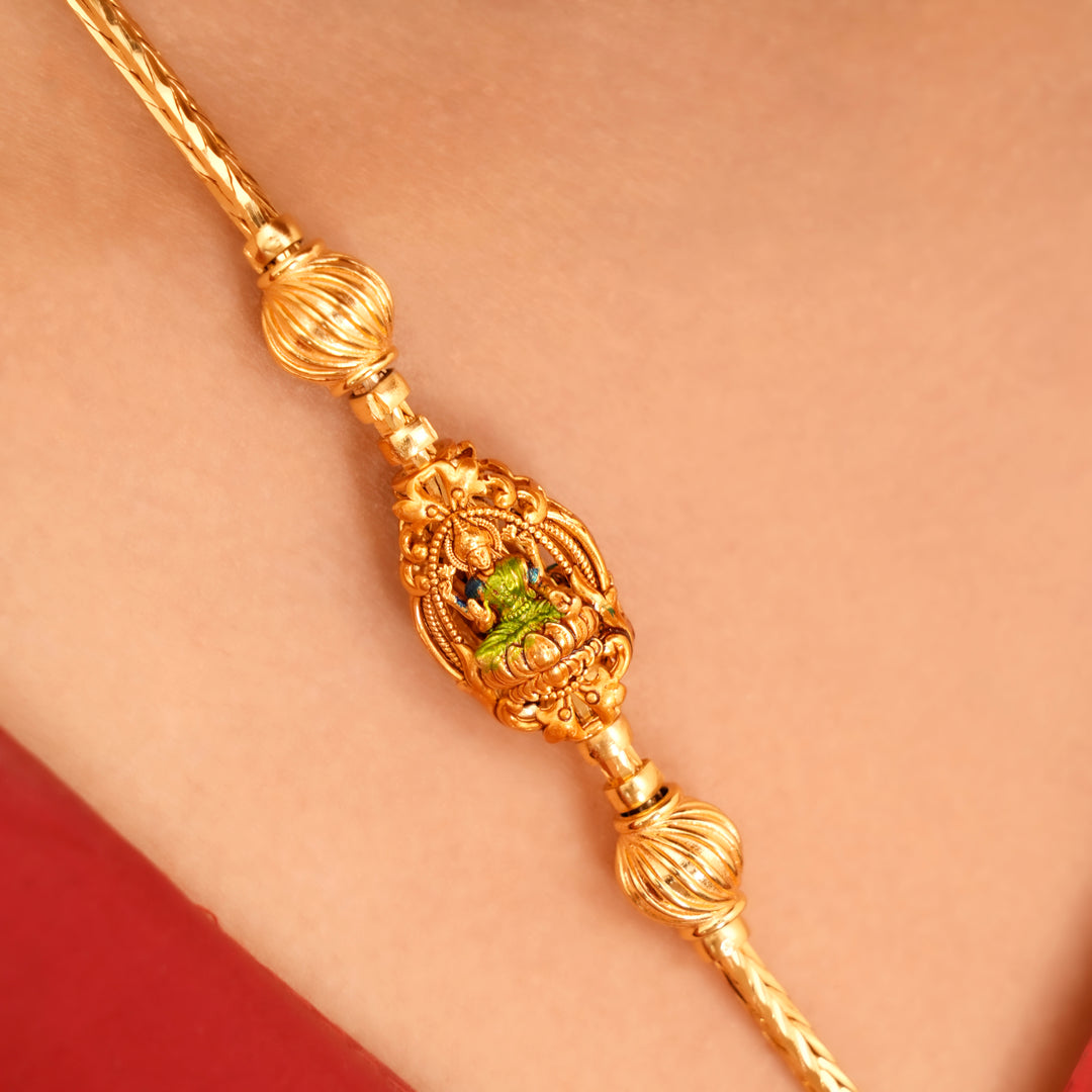 Nagas Lakshmi Devi Silver Mugappu Chain