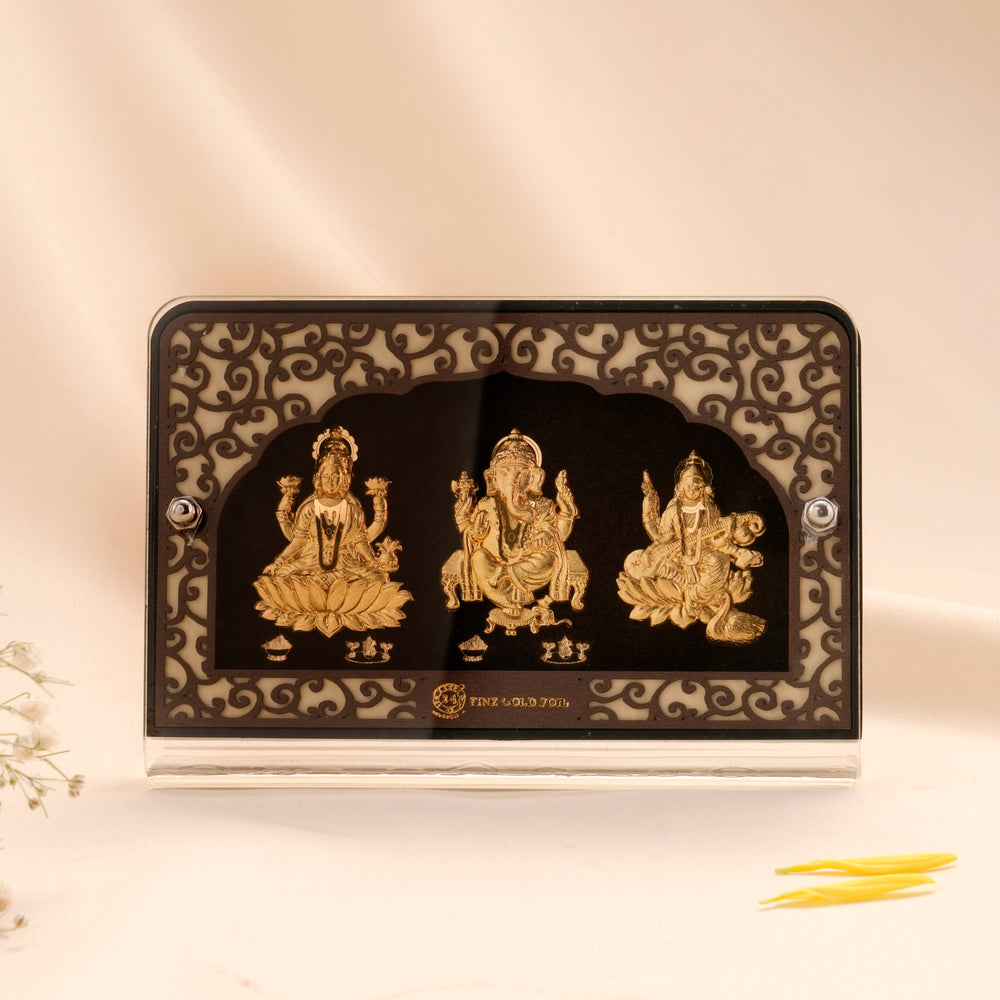 Elegant Fine Gold Decorative Frame