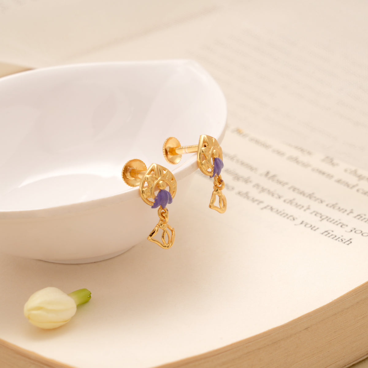 Elegant Tear Drop Enamel Golden Earring