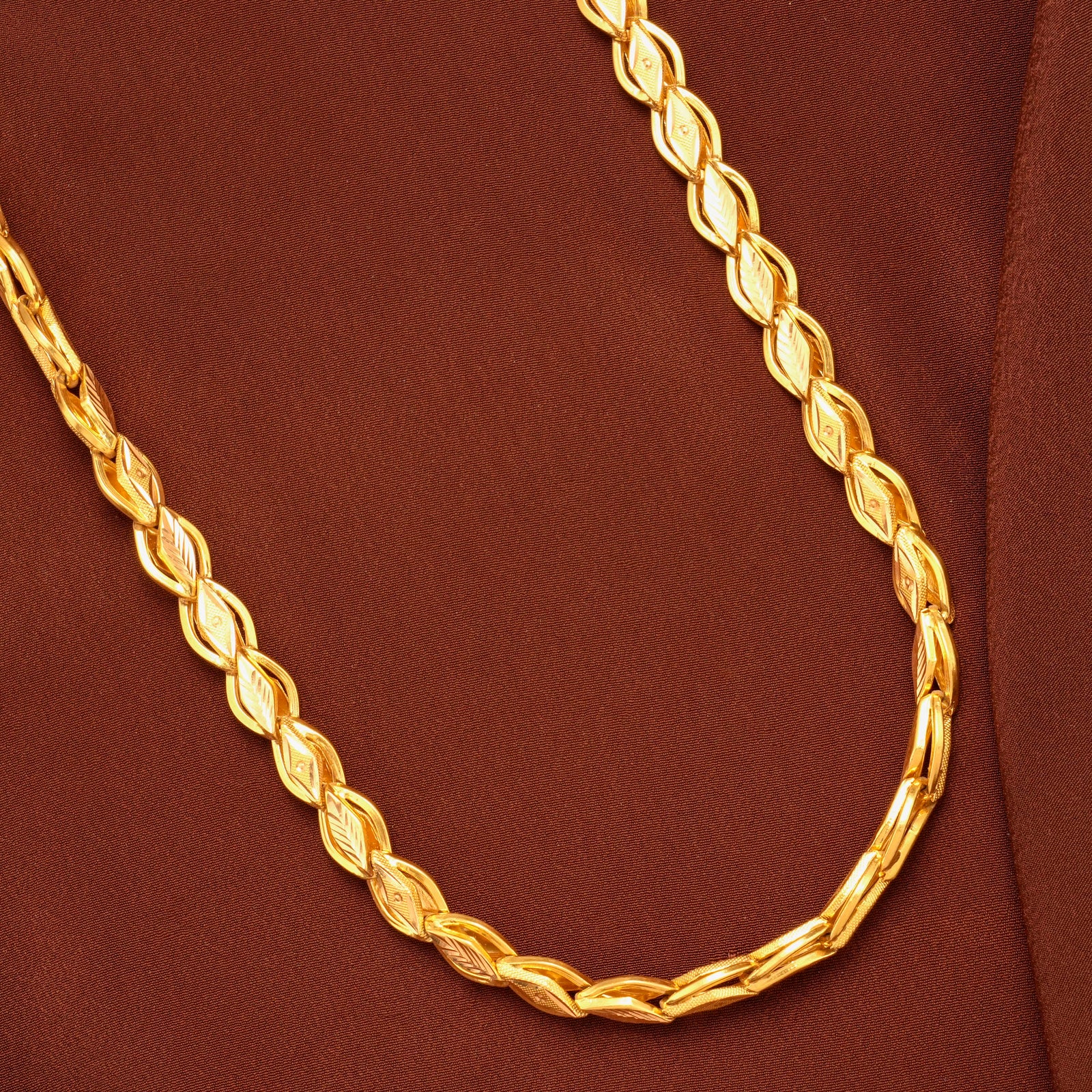 Traditional Leaf Design Gold Chain for Men