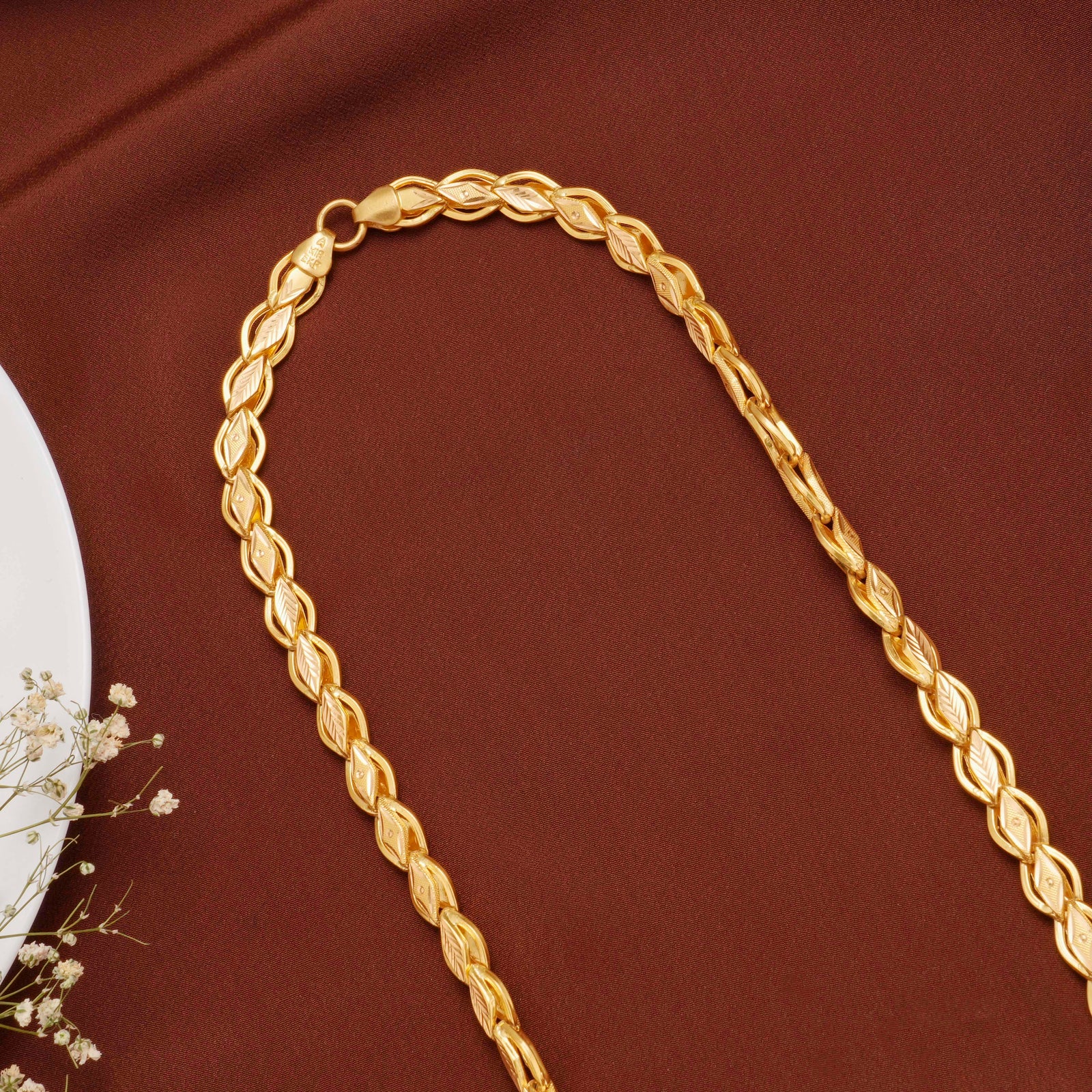 Traditional Leaf Design Gold Chain for Men