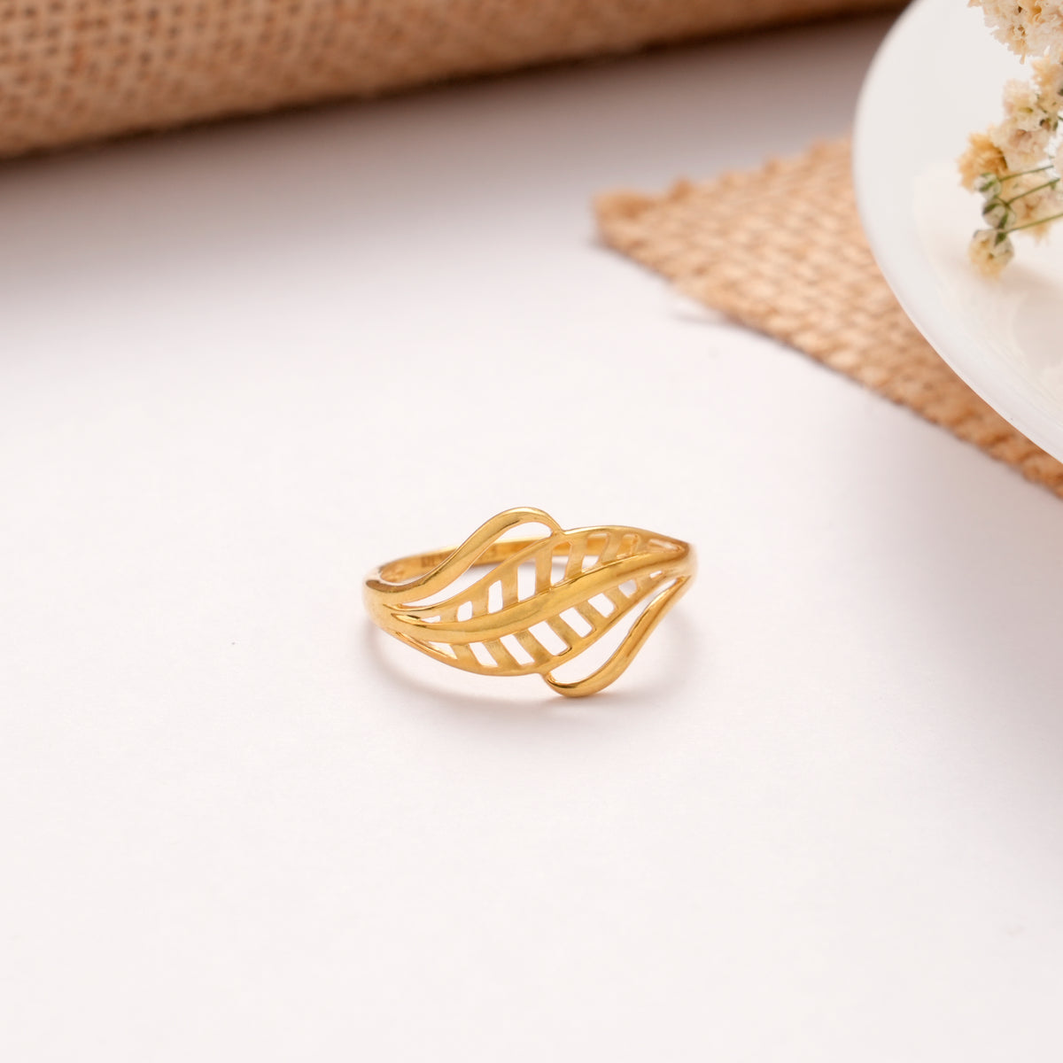 Golden Feather Leaf Casting Ring