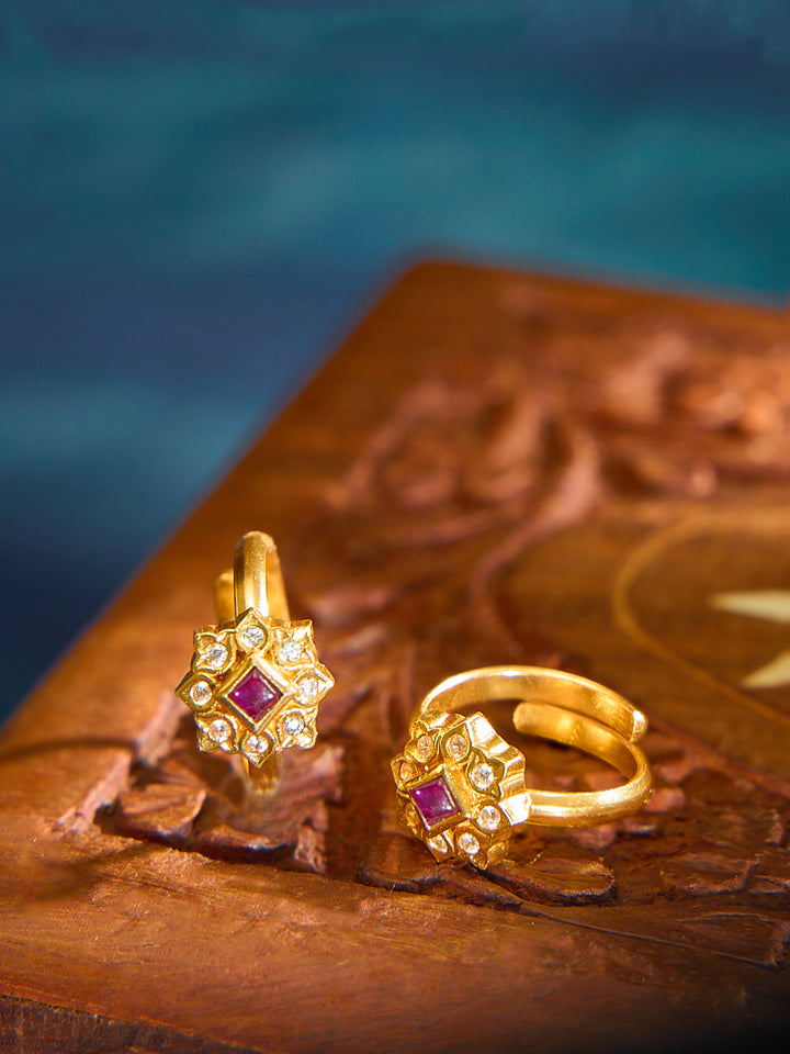 Square Cut Ruby Spark Toe Ring