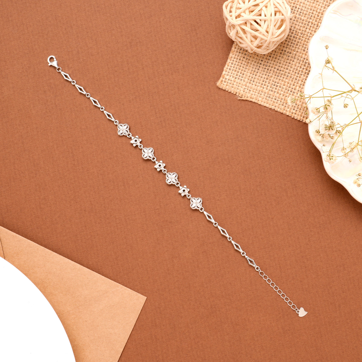 Modern Mini Heart Linked Chain Silver Bracelet