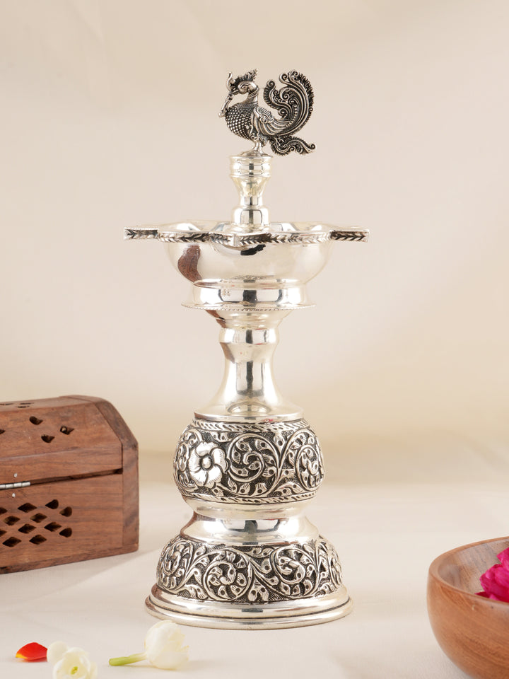 Peacock Motif Floral Engraved Samai