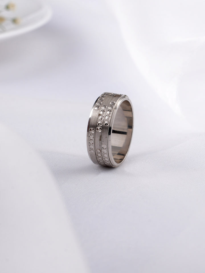 Poeme  Pattern Ring