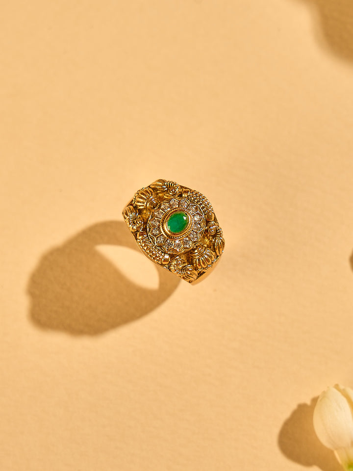 Golden Nagas Green Ring