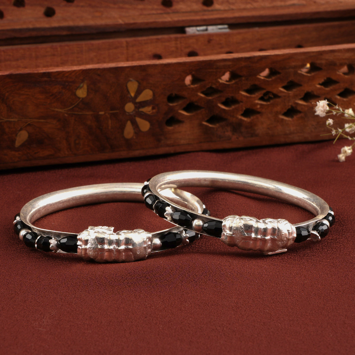 Yazhi Design with Black Beads Silver Baby Bracelet