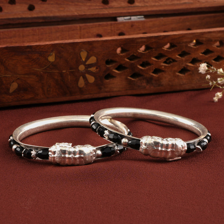 Yazhi Design with Black Beads Silver Baby Bracelet