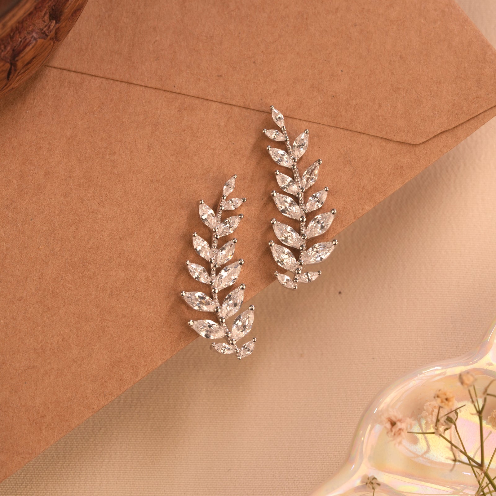 Sparkling Leaf Silver Ear Climber Stud