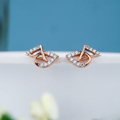 Minimal Intertwined Design Diamond Earring