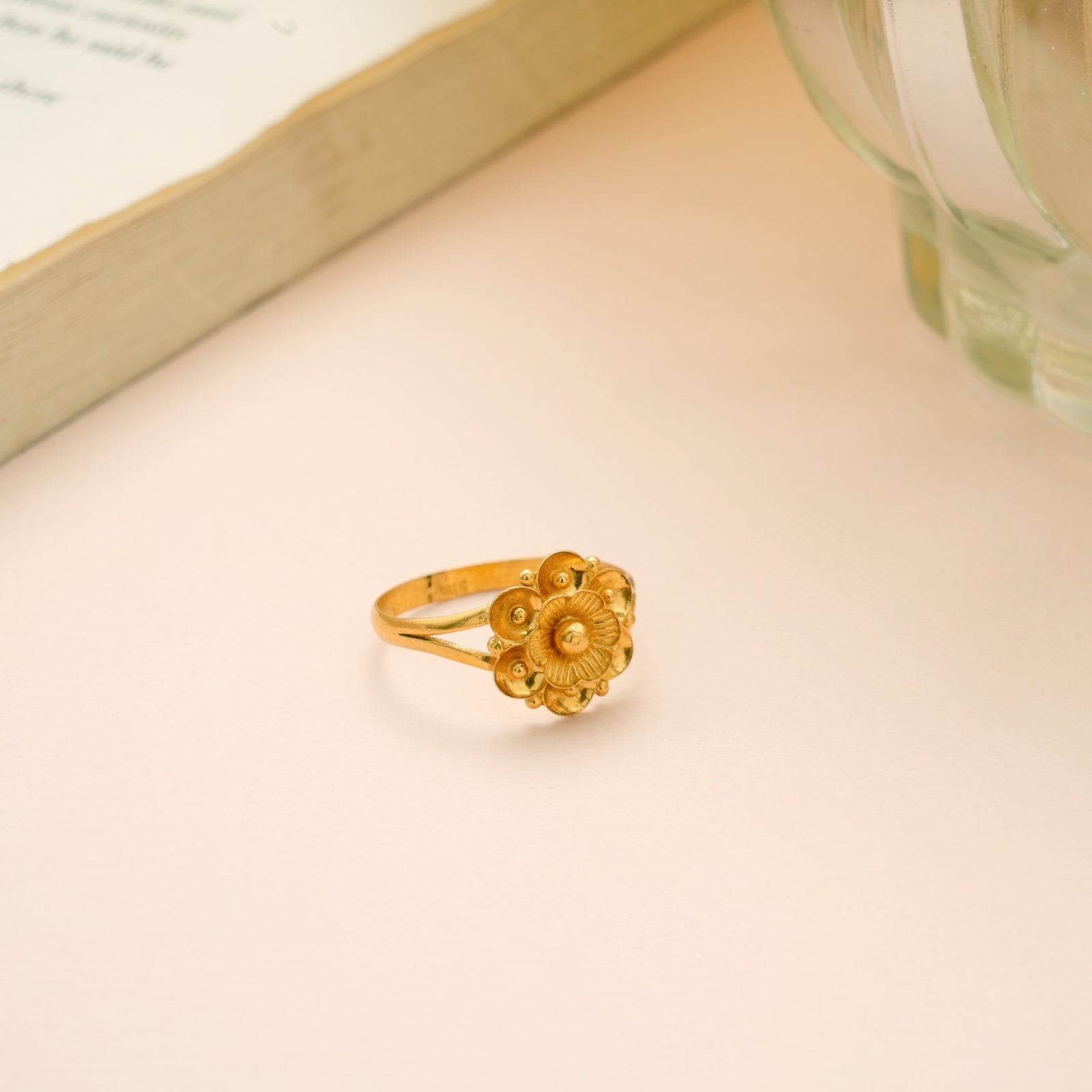 Sunflower Pattern Gold Ring