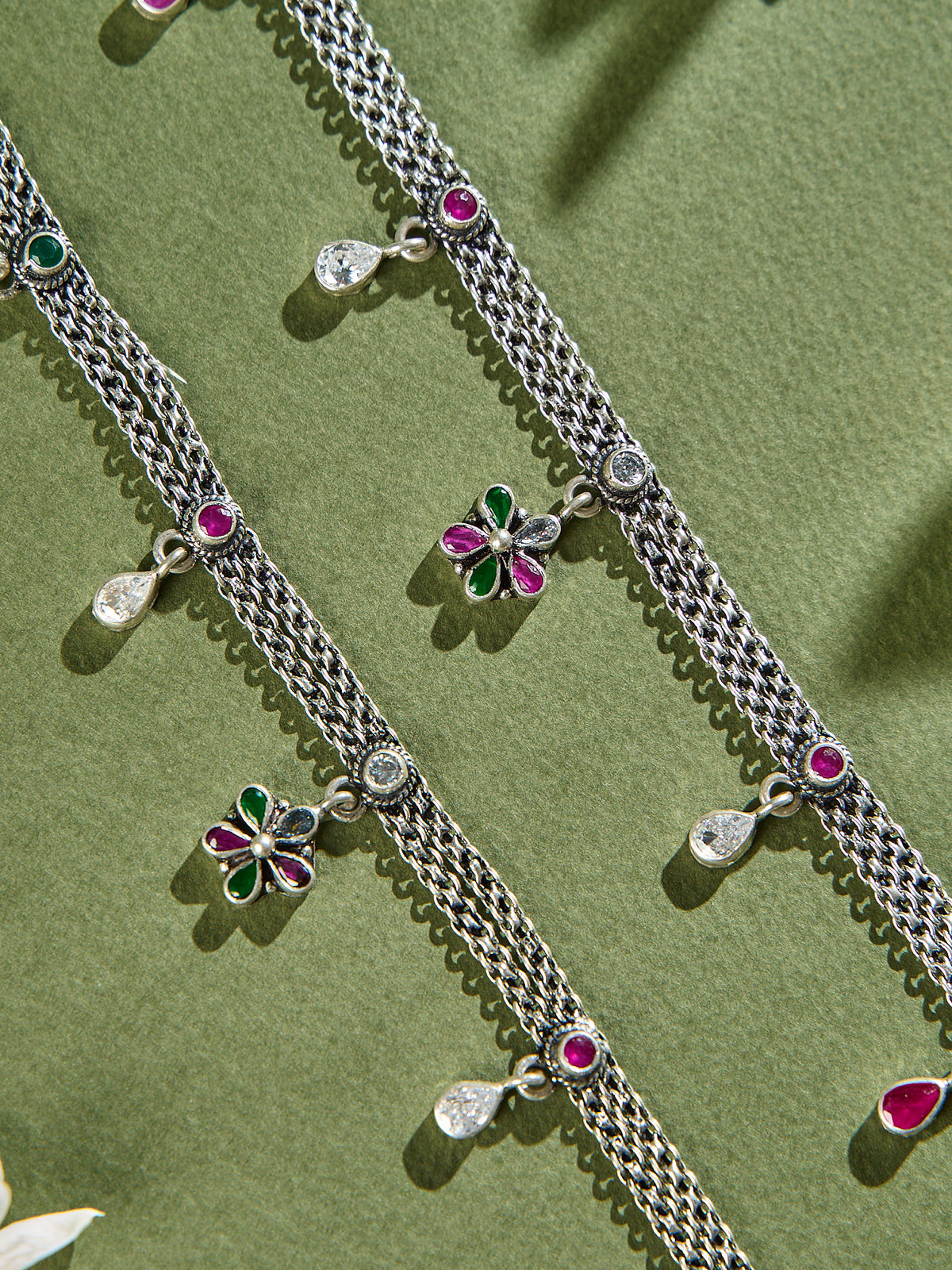 Floral Drops Antique Anklet