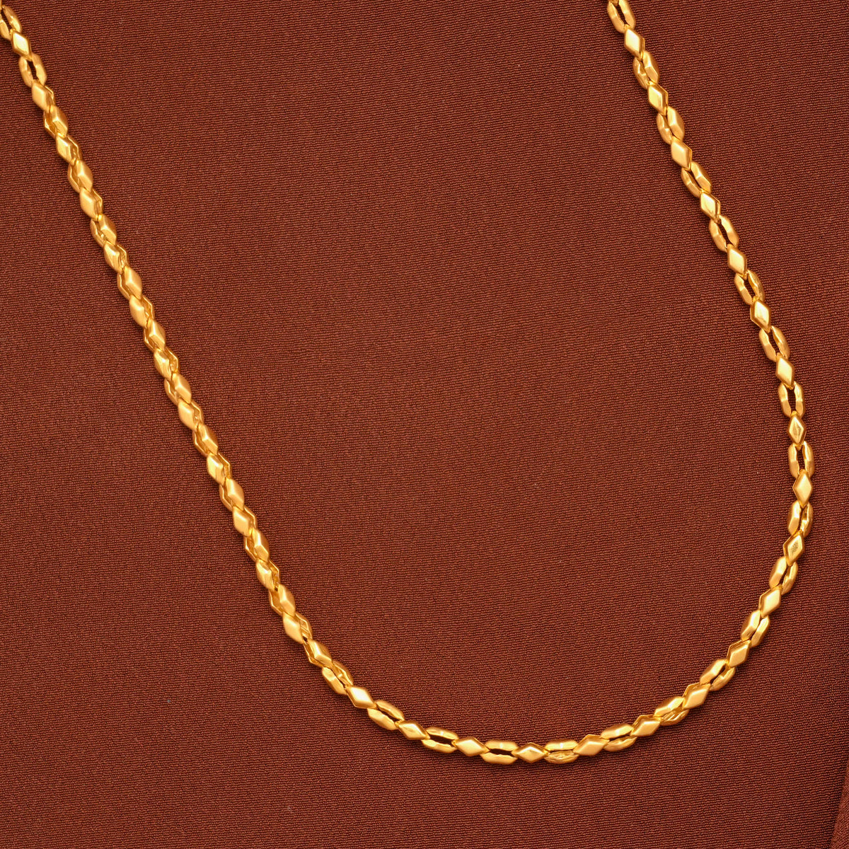 Traditional Flat Mesh Gold Chain for Women