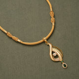 Royal Paisley Leaf Design Golden Necklace