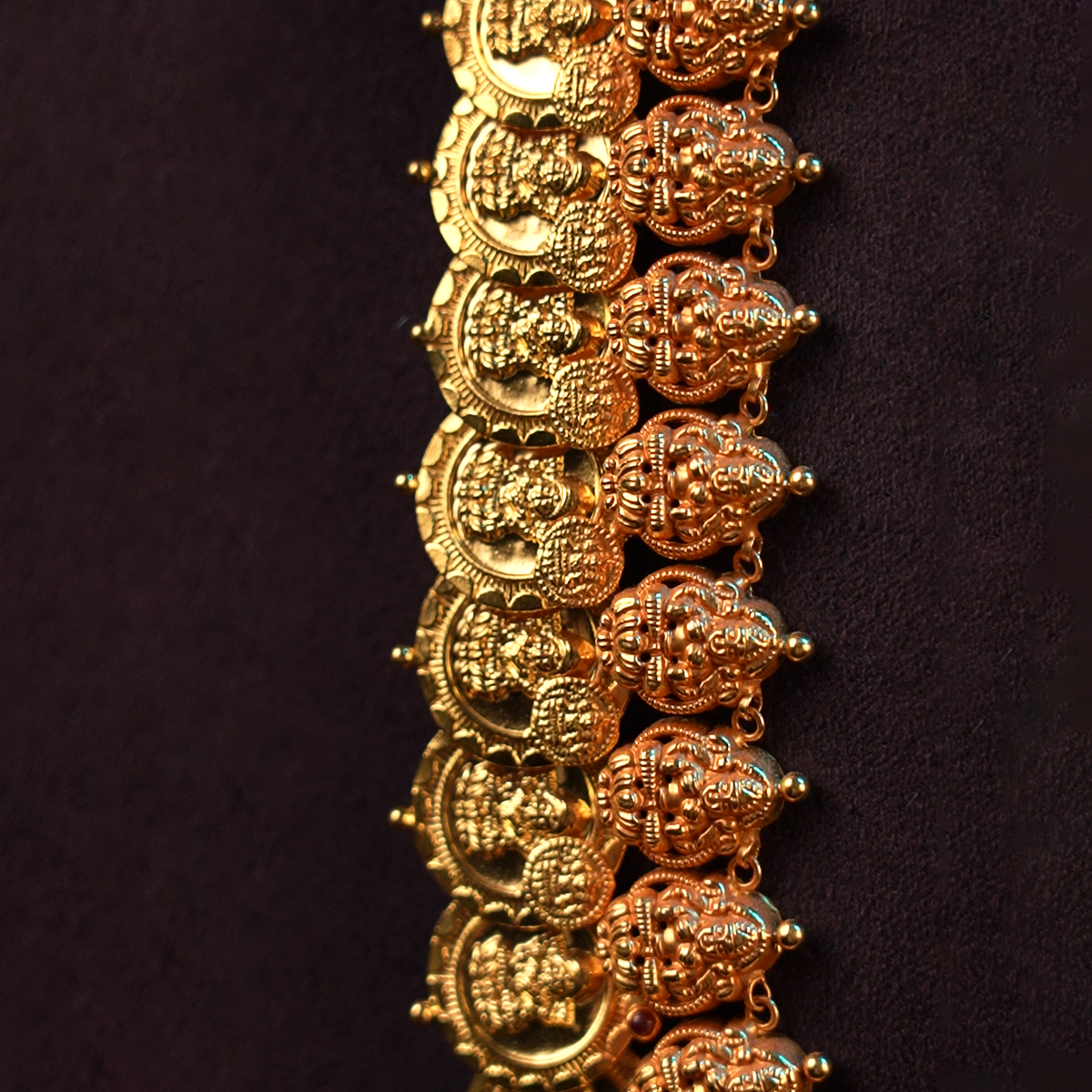Traditional Lakshmi Nagas Gold Kasumalai