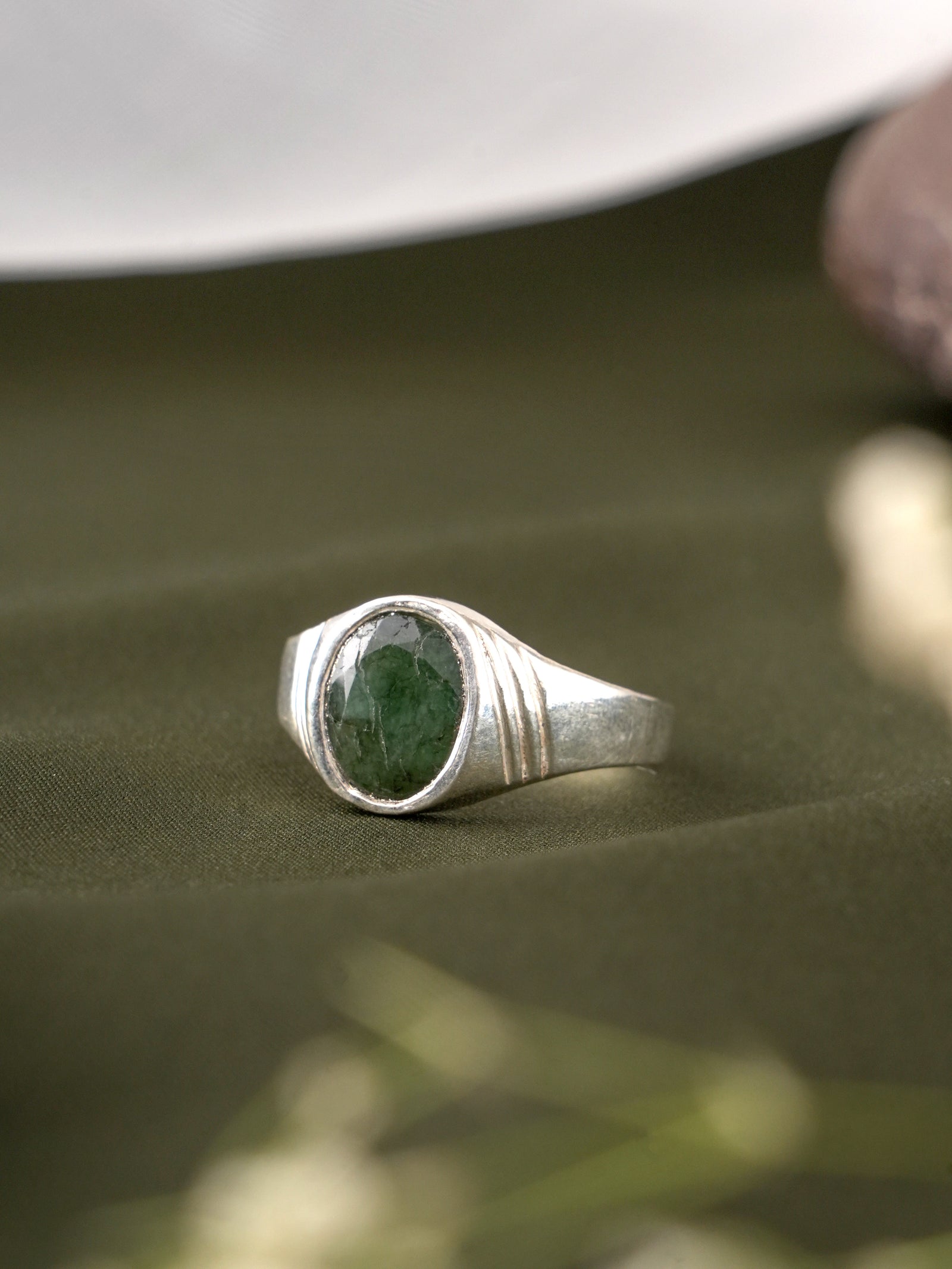 Green Emerald Gemstone Silver Ring