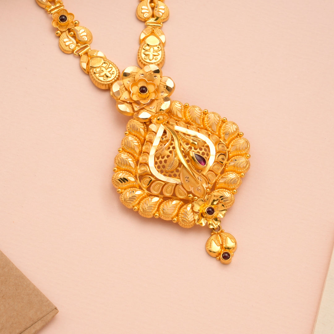 Blossom Design Mango Leaf Gold Necklace