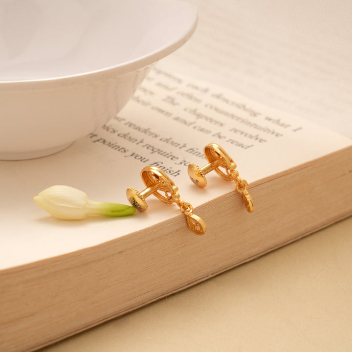 Dangling Tear Drop Circular Golden Earring