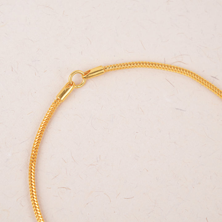 Stylish Gold Smooth Classic Chain