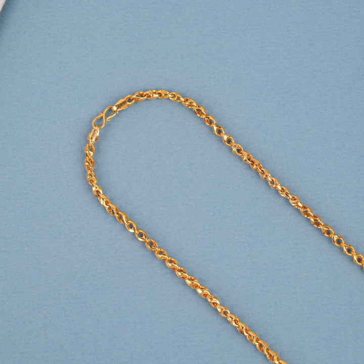 Elegant Twisted Design Link Gold Chain