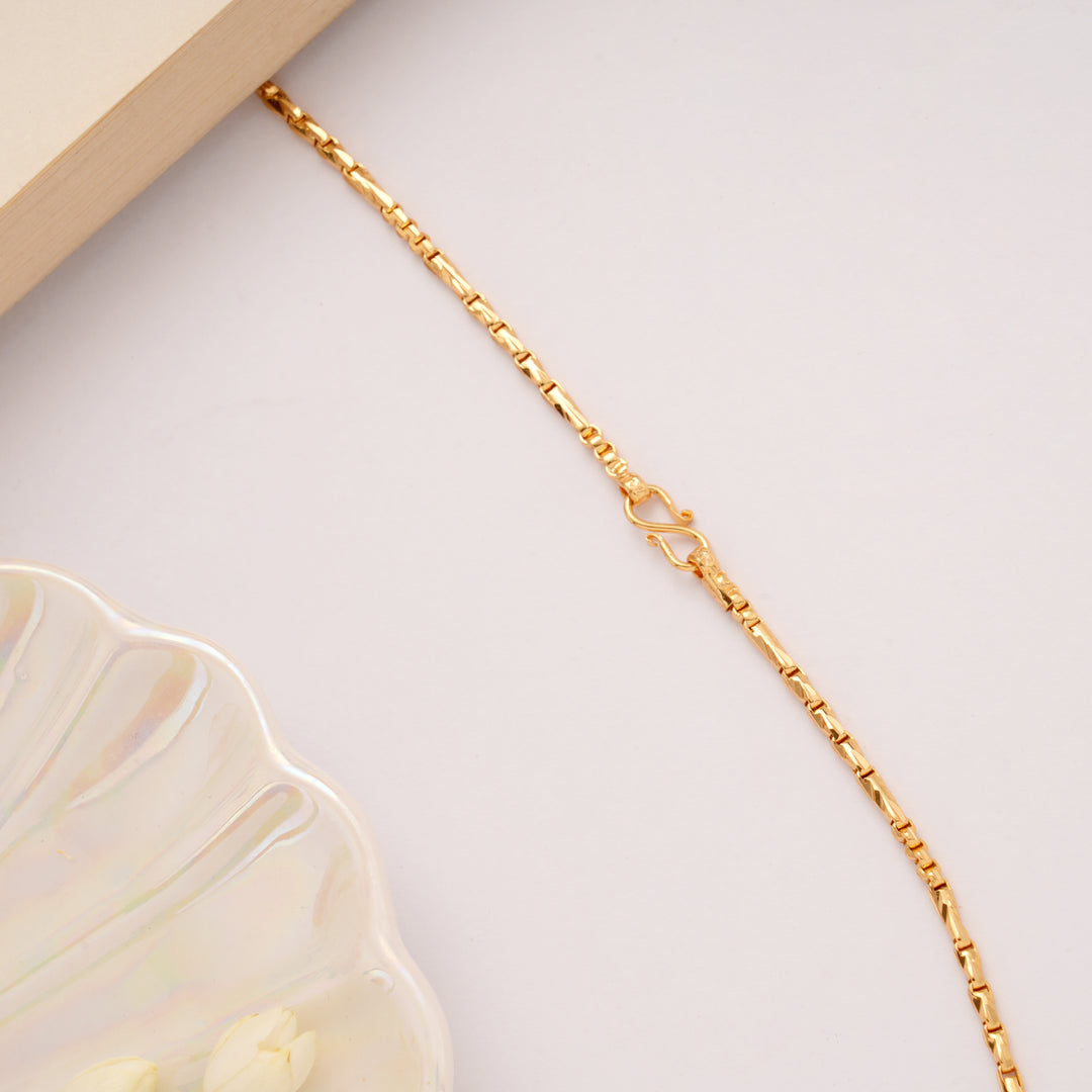 Thin Textured Braided Link Golden Chain