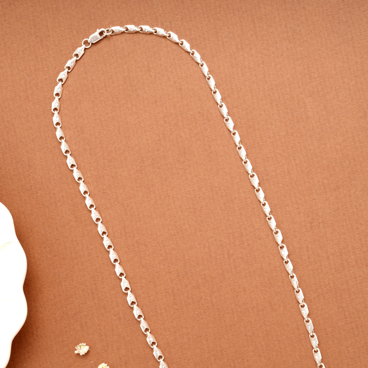 Leaf Shaped Link Silver Men’s Chain