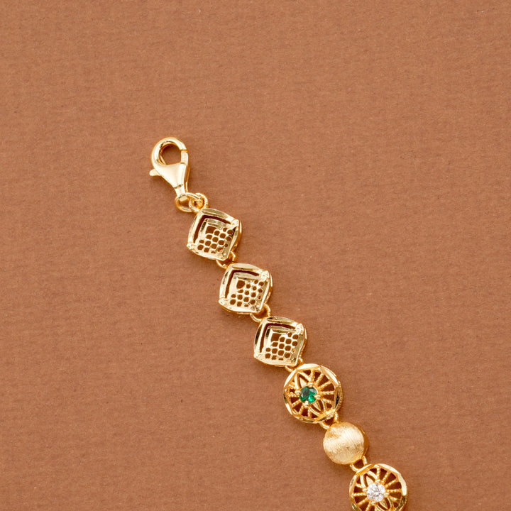 Elegant Beads Flower Design Gold Plated Bracelet