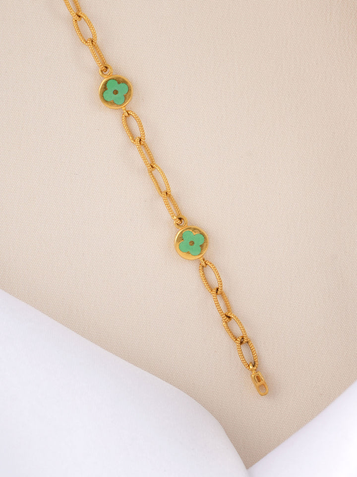 Dainty Gold Floral Bracelet