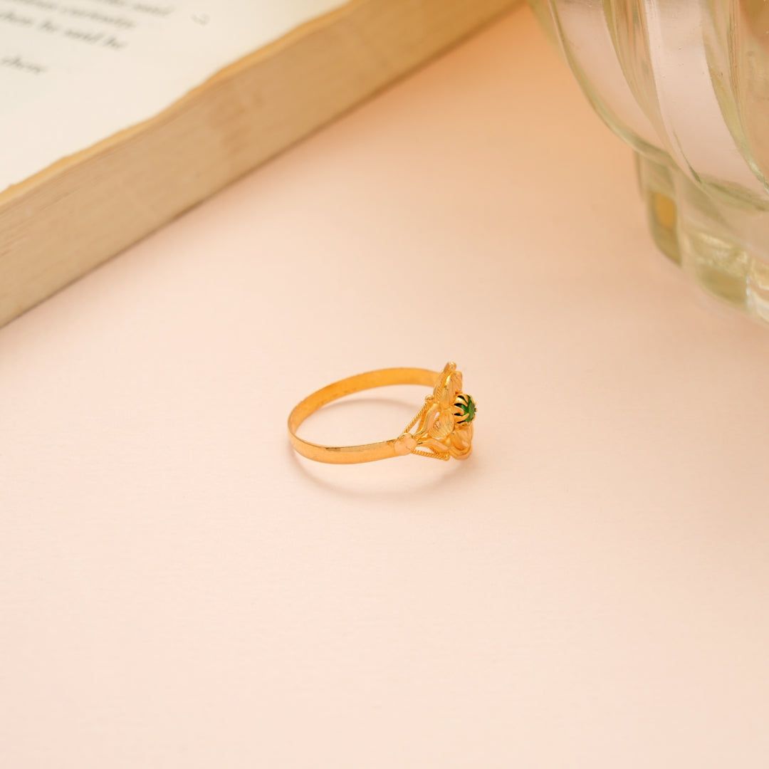 Fancy Green Stone Gold Women’s Ring