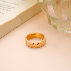 Triangle Design Gold Band Ring