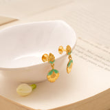 Charming Leaf Drop Design Golden Earring
