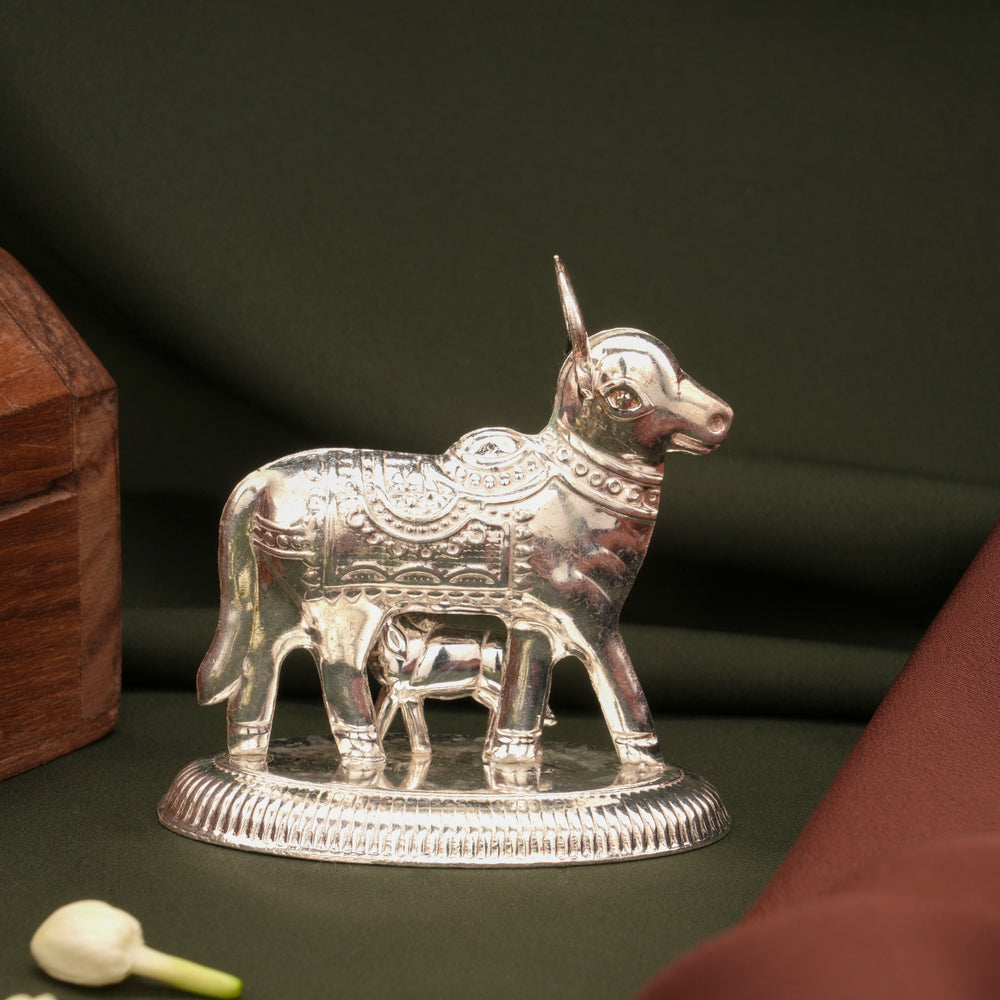 Divine Gomatha Silver Idol