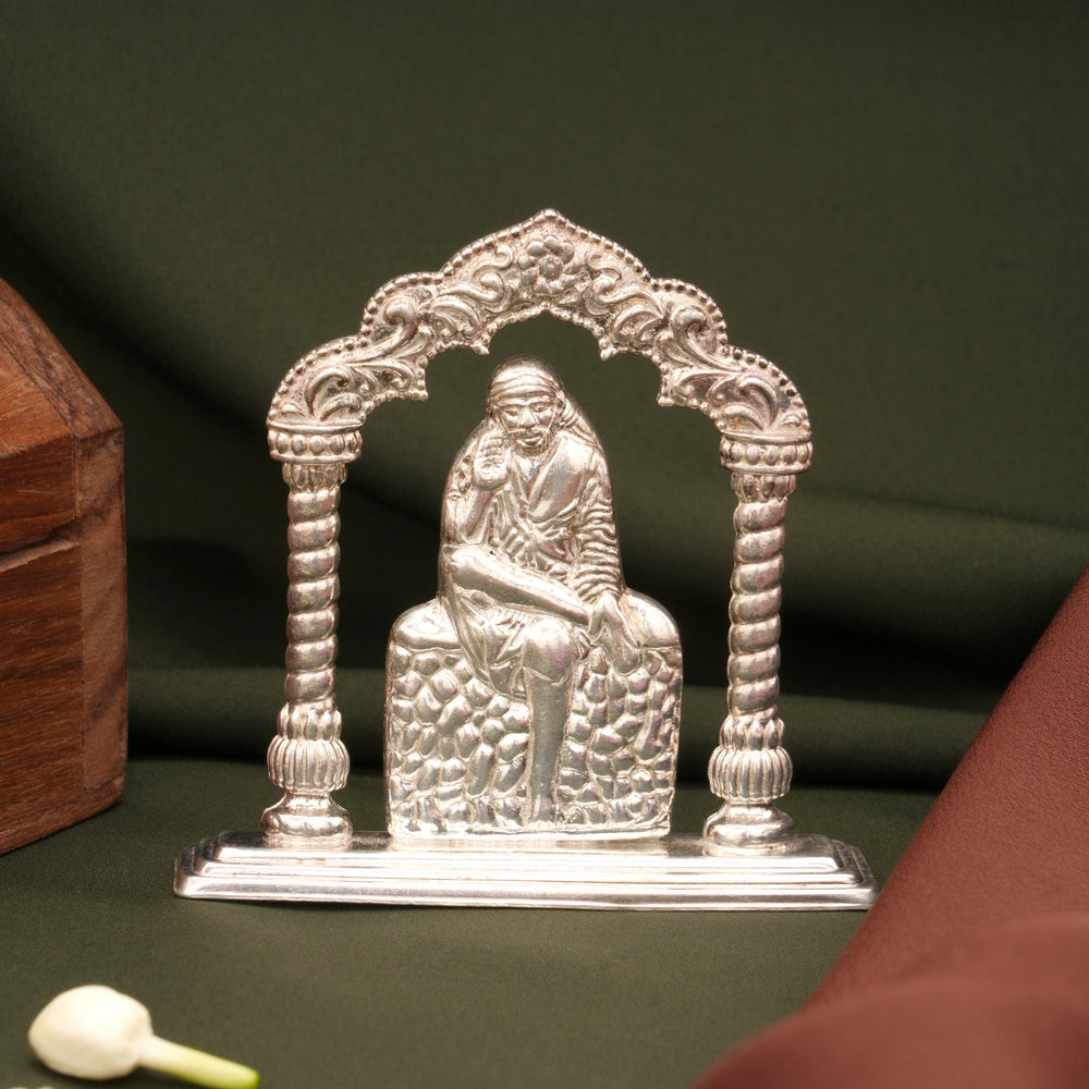 Shirdi Sai Baba Idol with Arch Silver Idol
