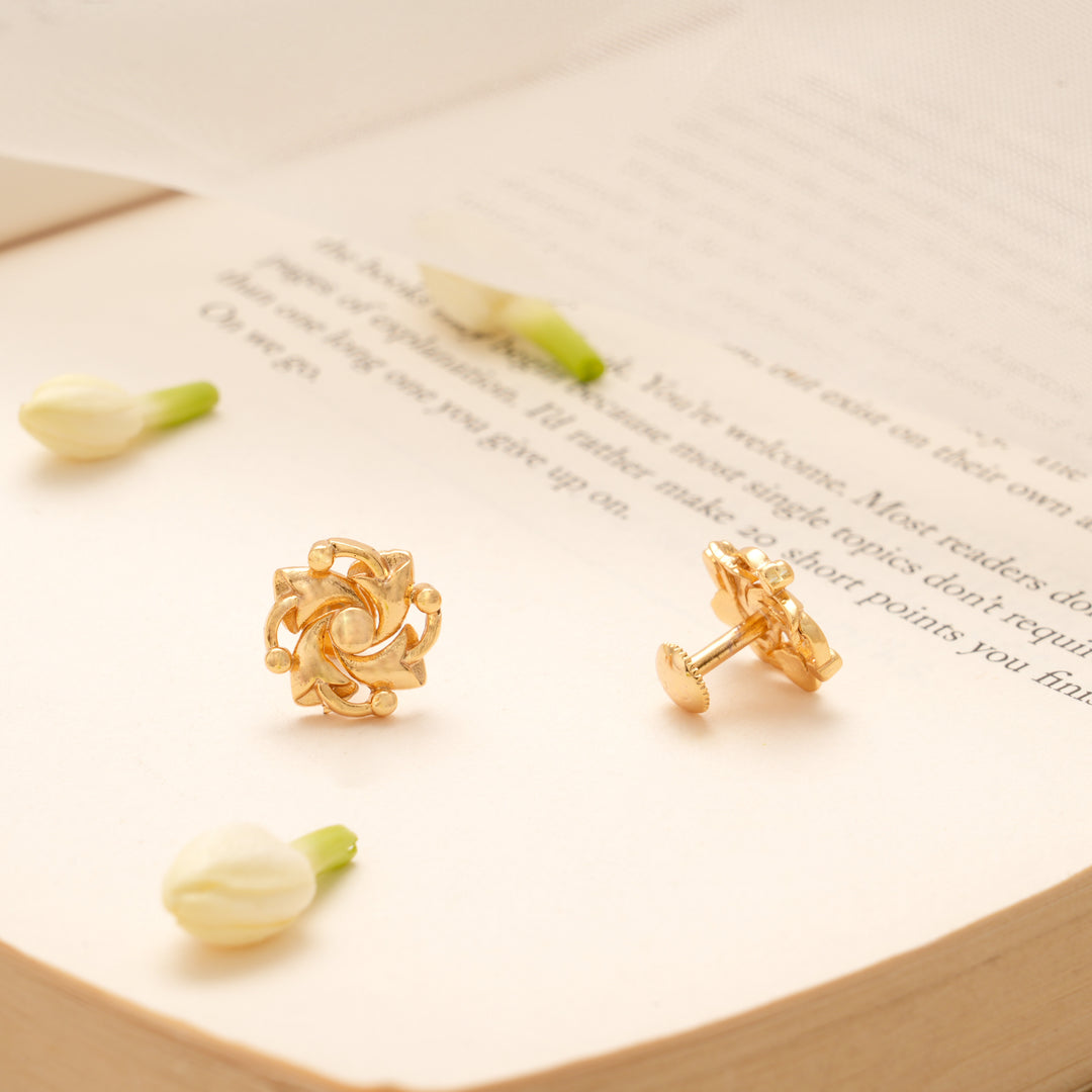 Sleek Spiral Flower Design Golden Stud