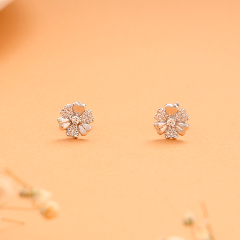 Heart Shape Petals with Stone Silver Stud