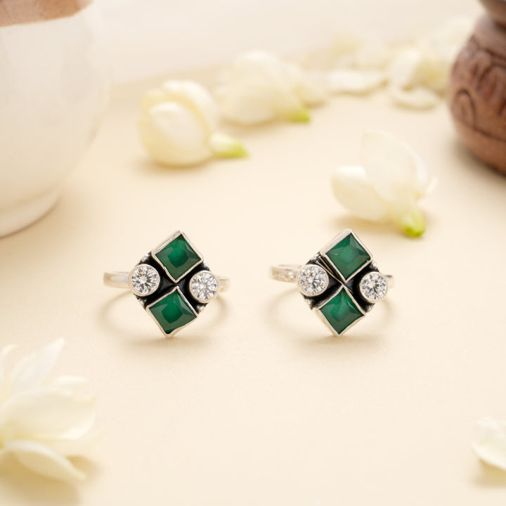 Emerald Halo Drop Silver Toe Ring