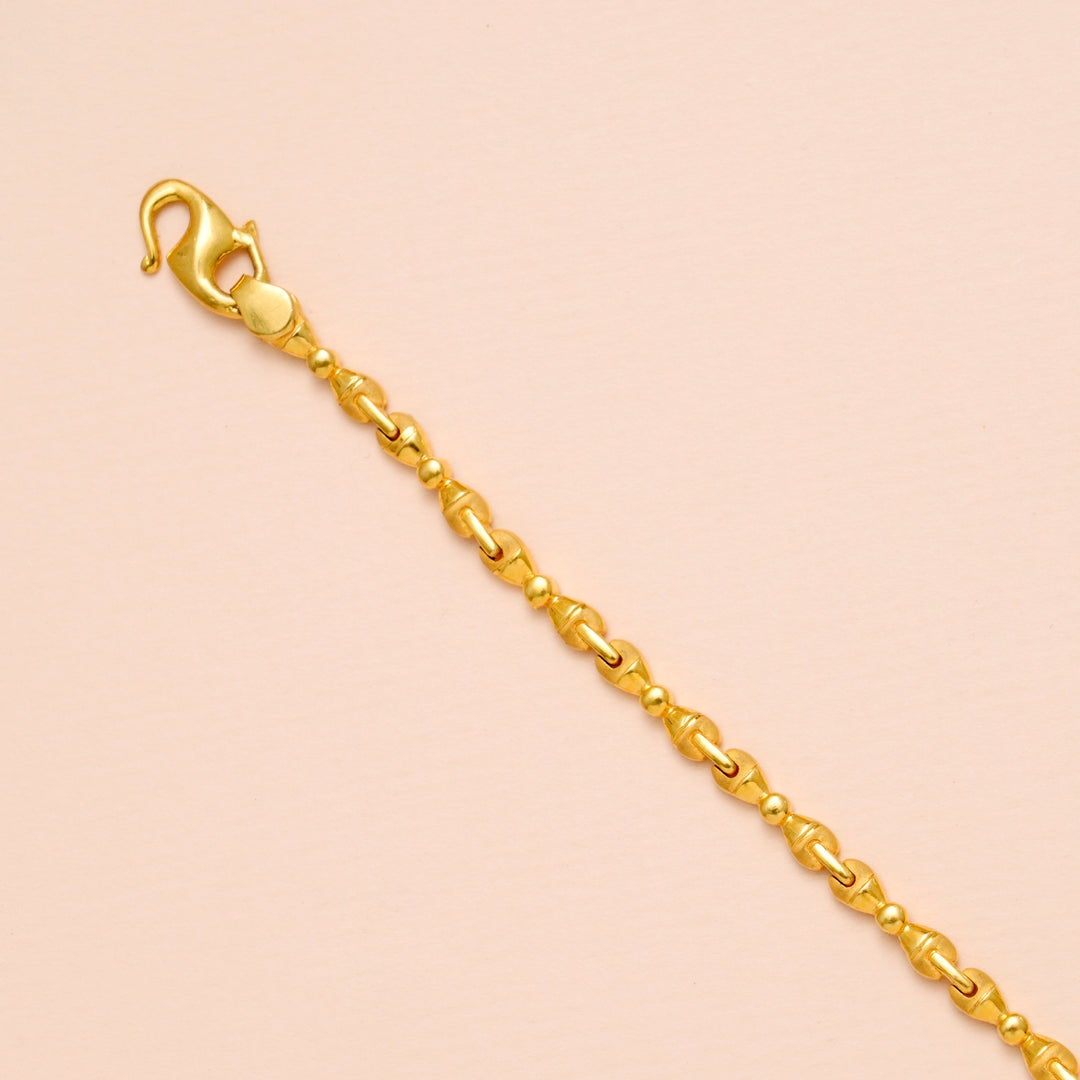 Fancy Fish Hook Link Design Gold Bracelet