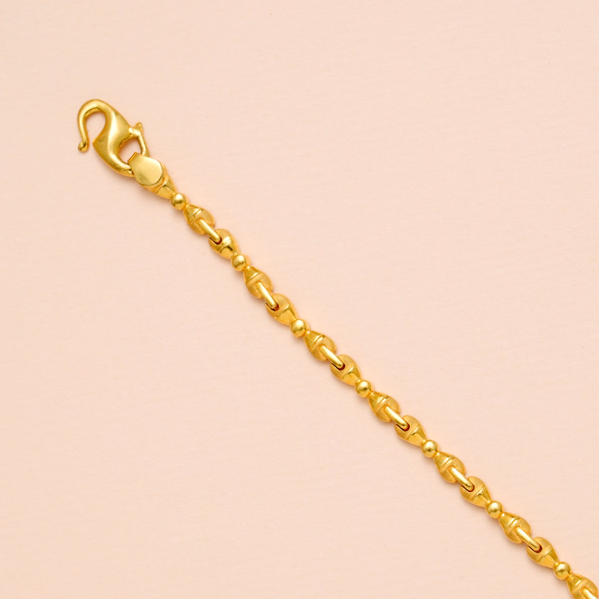 Fancy Fish Hook Link Design Gold Bracelet