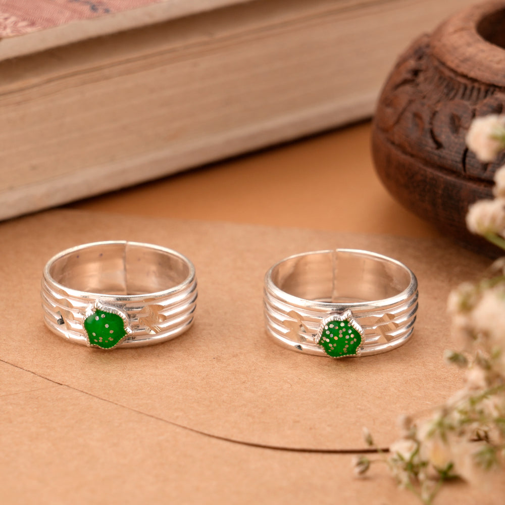 Enamel Green Design Silver Toe Ring