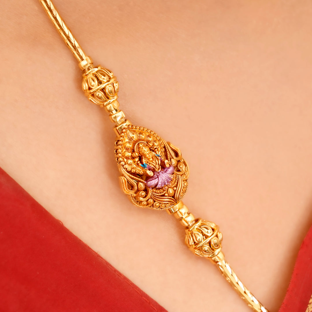 Elegant Temple Lakshmi Silver Mugappu Chain