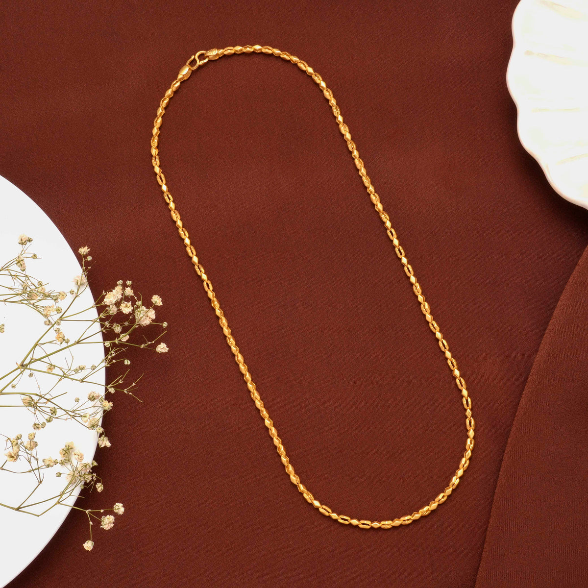 Traditional Flat Mesh Gold Chain for Women
