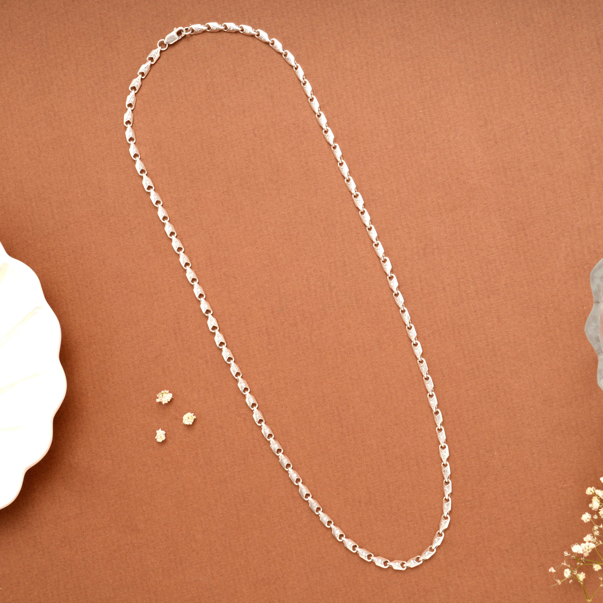 Leaf Shaped Link Silver Men’s Chain