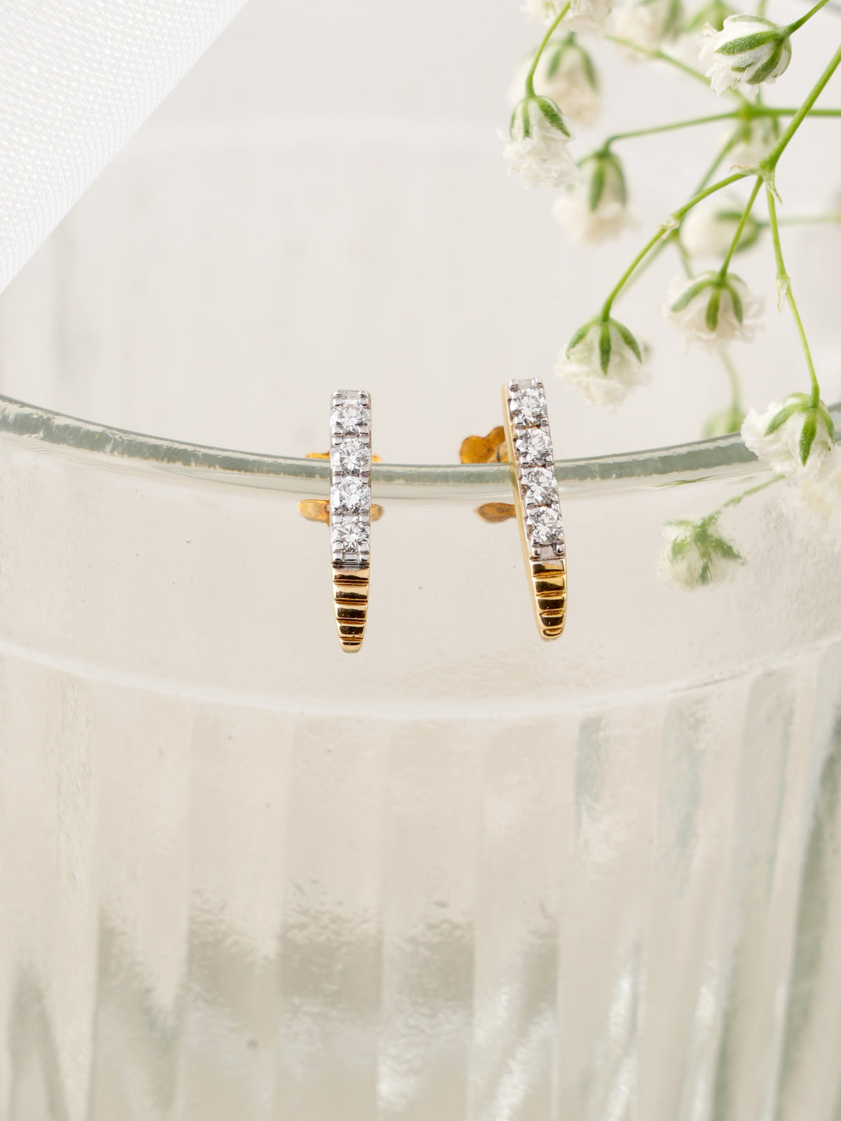 J - Curved Bar Stud