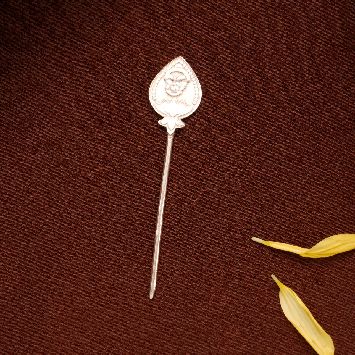 Lotus Design Om Silver Vel