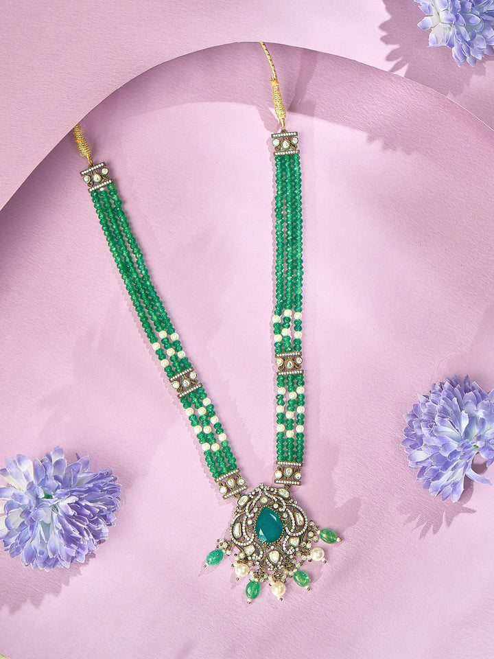 Green and White Beads Victorian Necklace